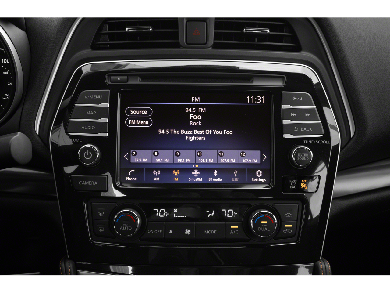 2023 Nissan MAXIMA SR