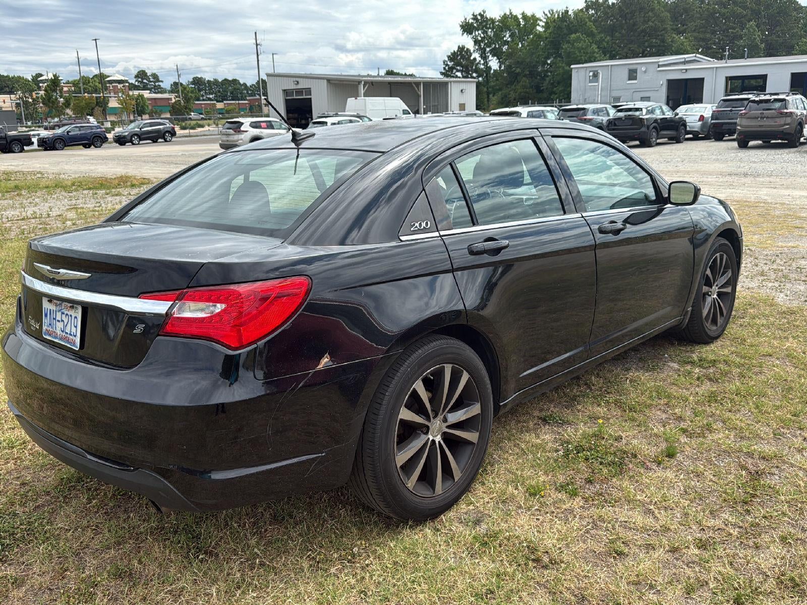 2013 Chrysler 200 TOURING