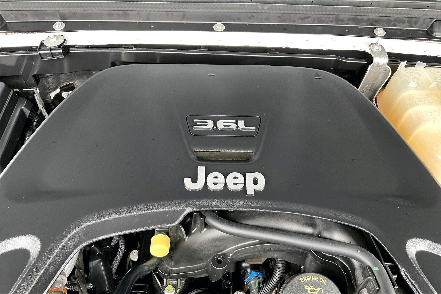 2020 Jeep Wrangler Unlimited Sahara Altitude