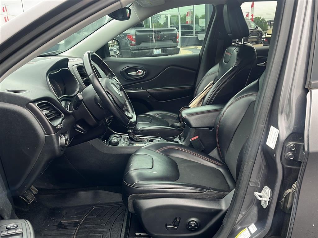 2019 Jeep Cherokee Trailhawk