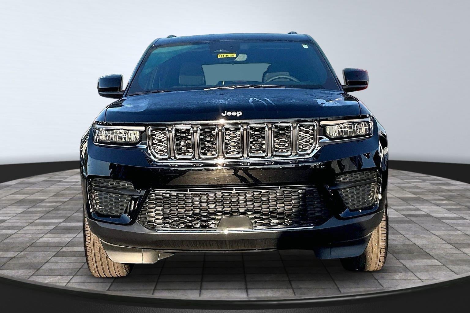 2024 Jeep Grand Cherokee Laredo X