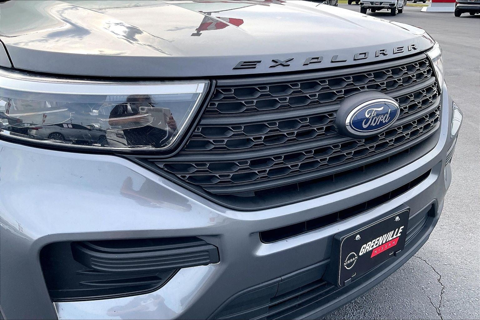 2021 Ford Explorer Base