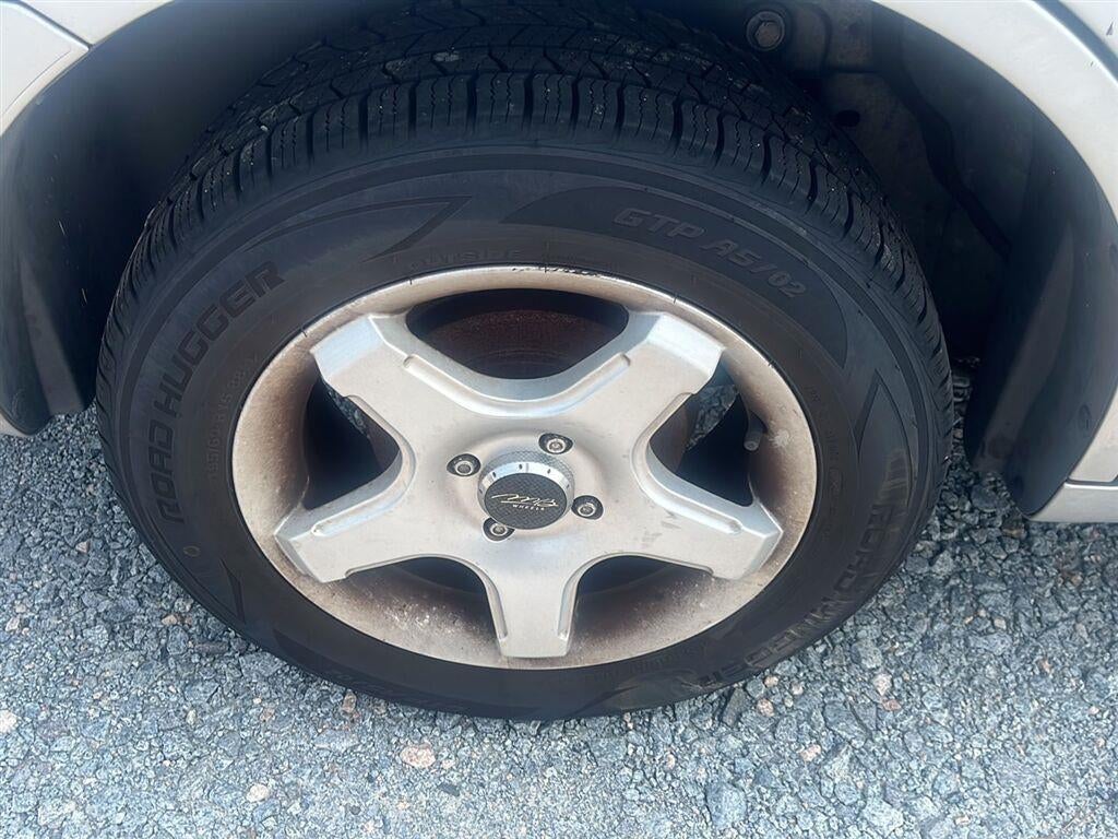 2007 Saturn Ion ION 2