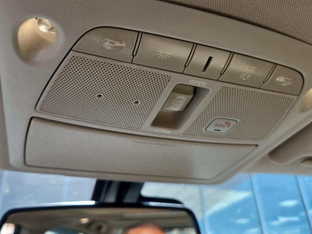 2017 Nissan Maxima Platinum