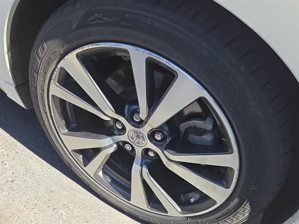 2017 Nissan Maxima Platinum