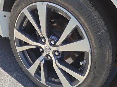 2017 Nissan Maxima Platinum