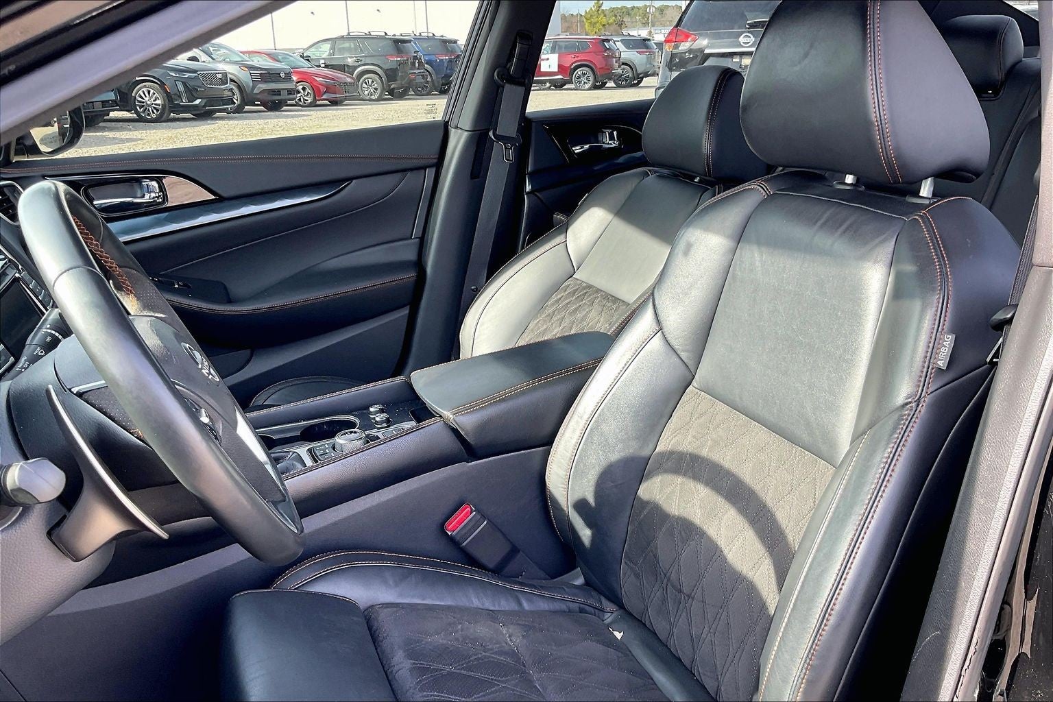 2023 Nissan Maxima SR