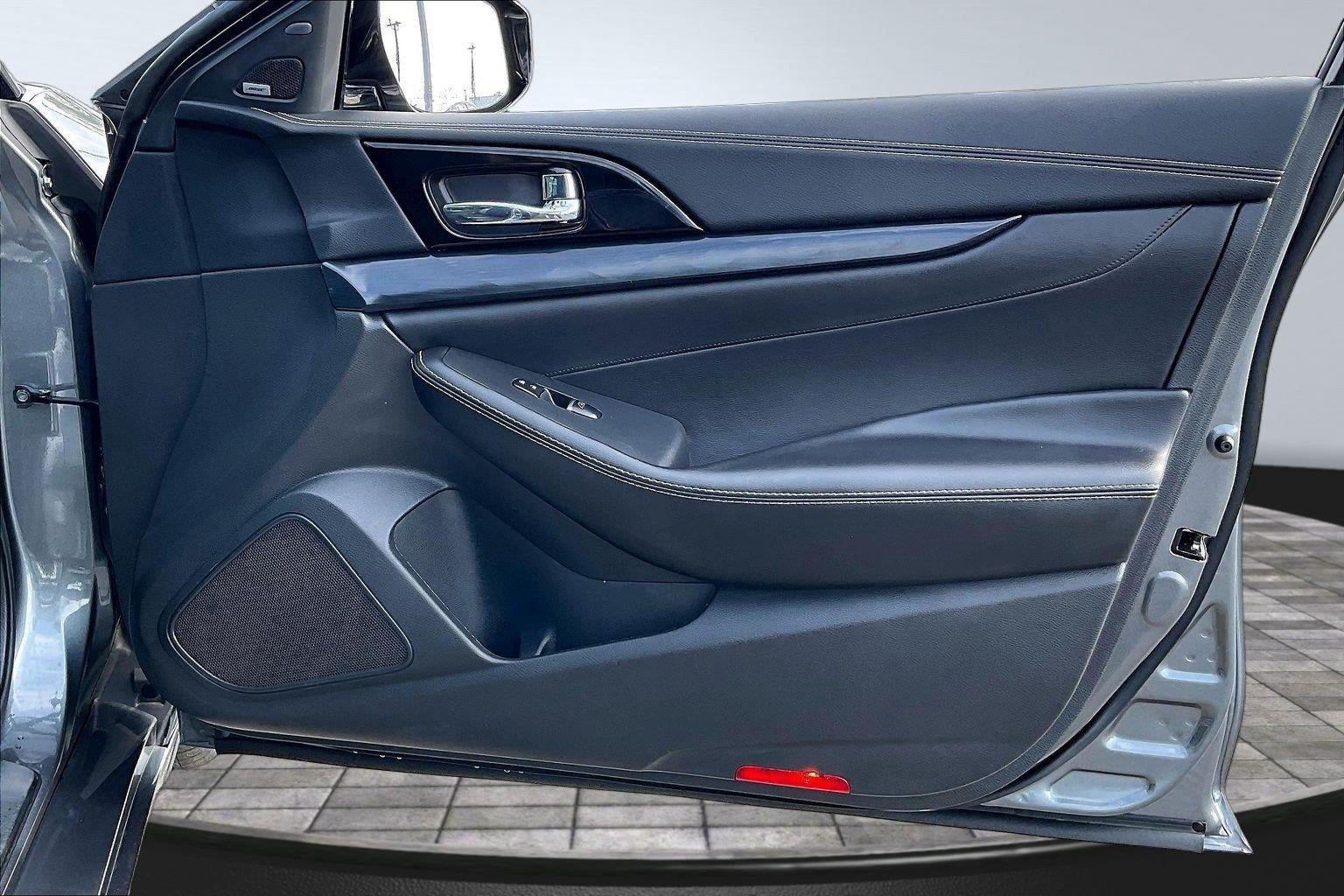 2023 Nissan Maxima Platinum
