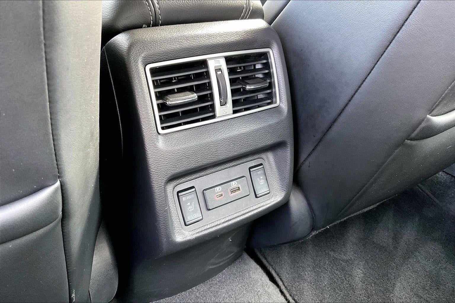 2023 Nissan Maxima Platinum