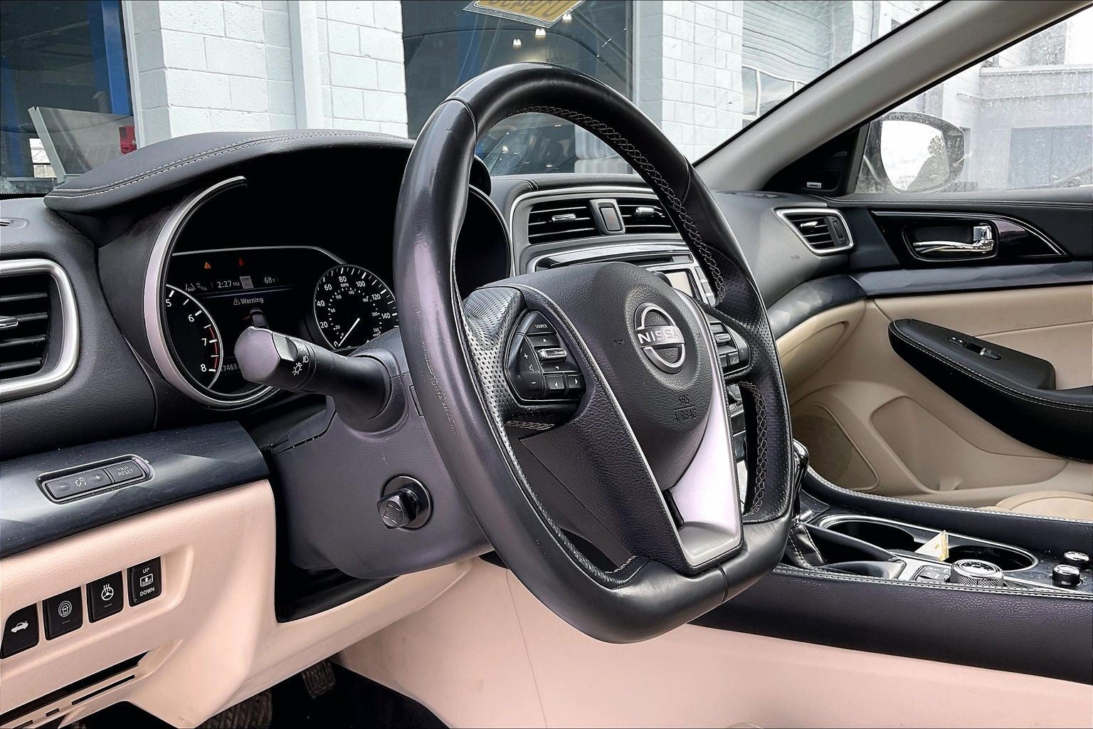 2023 Nissan Maxima Platinum