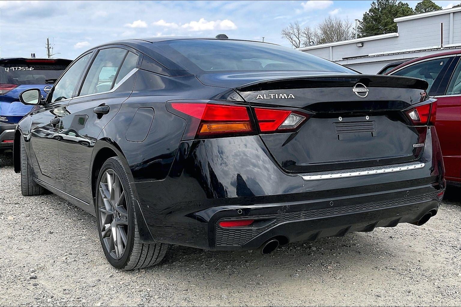 2023 Nissan Altima 2.0 SR