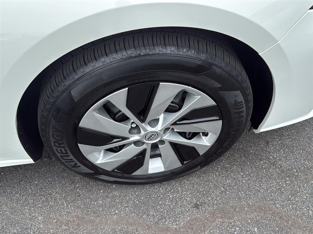 2025 Nissan Altima S