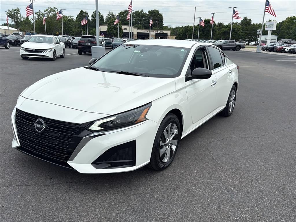 2025 Nissan Altima S
