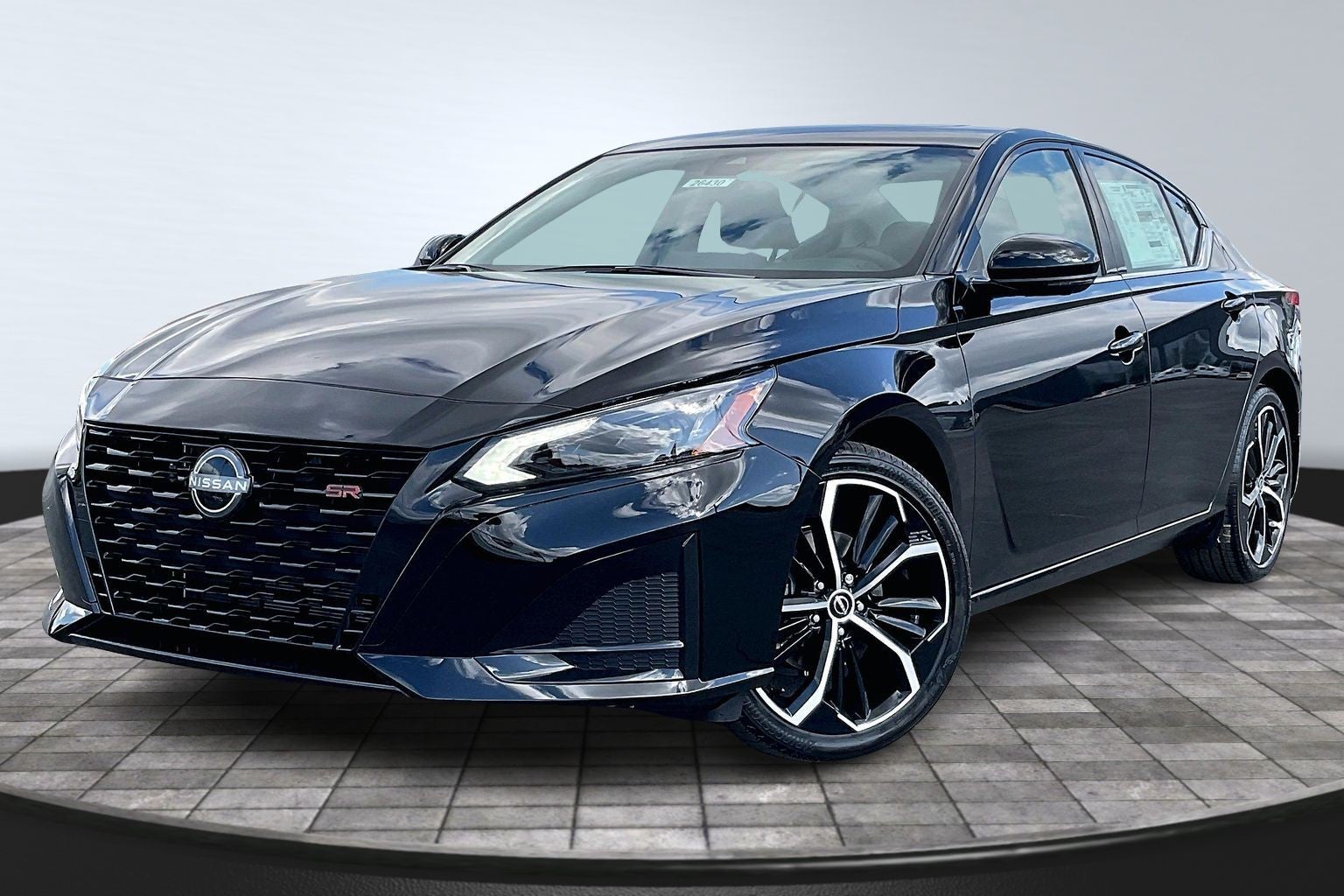 2026 Nissan Altima SR