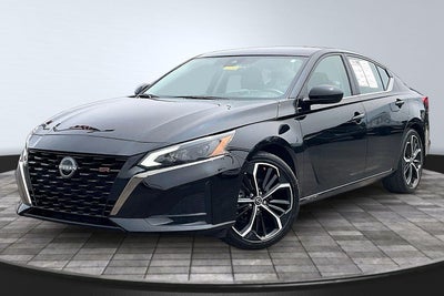 2025 Nissan Altima SR
