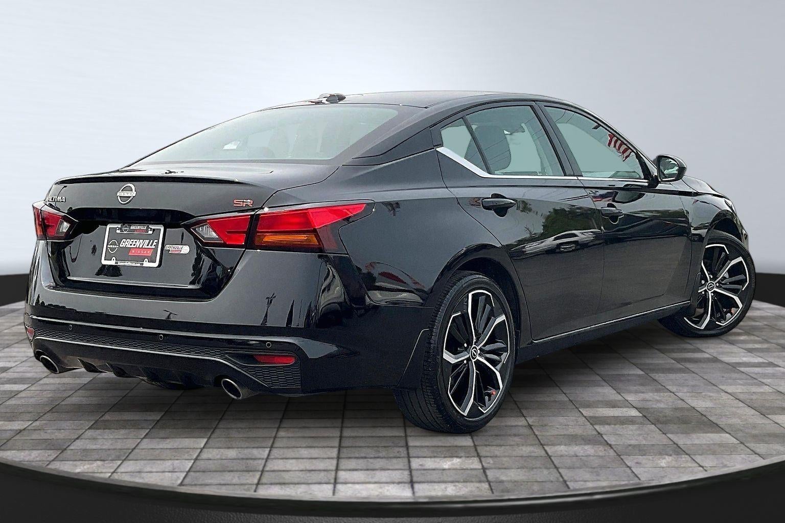 2025 Nissan Altima SR