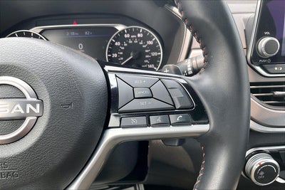 2025 Nissan Altima SR