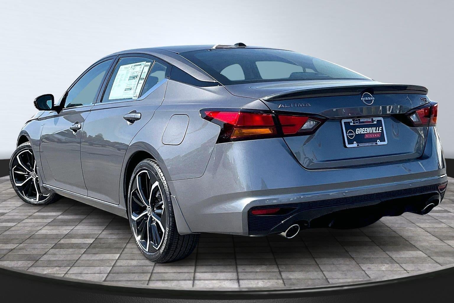 2026 Nissan Altima SR