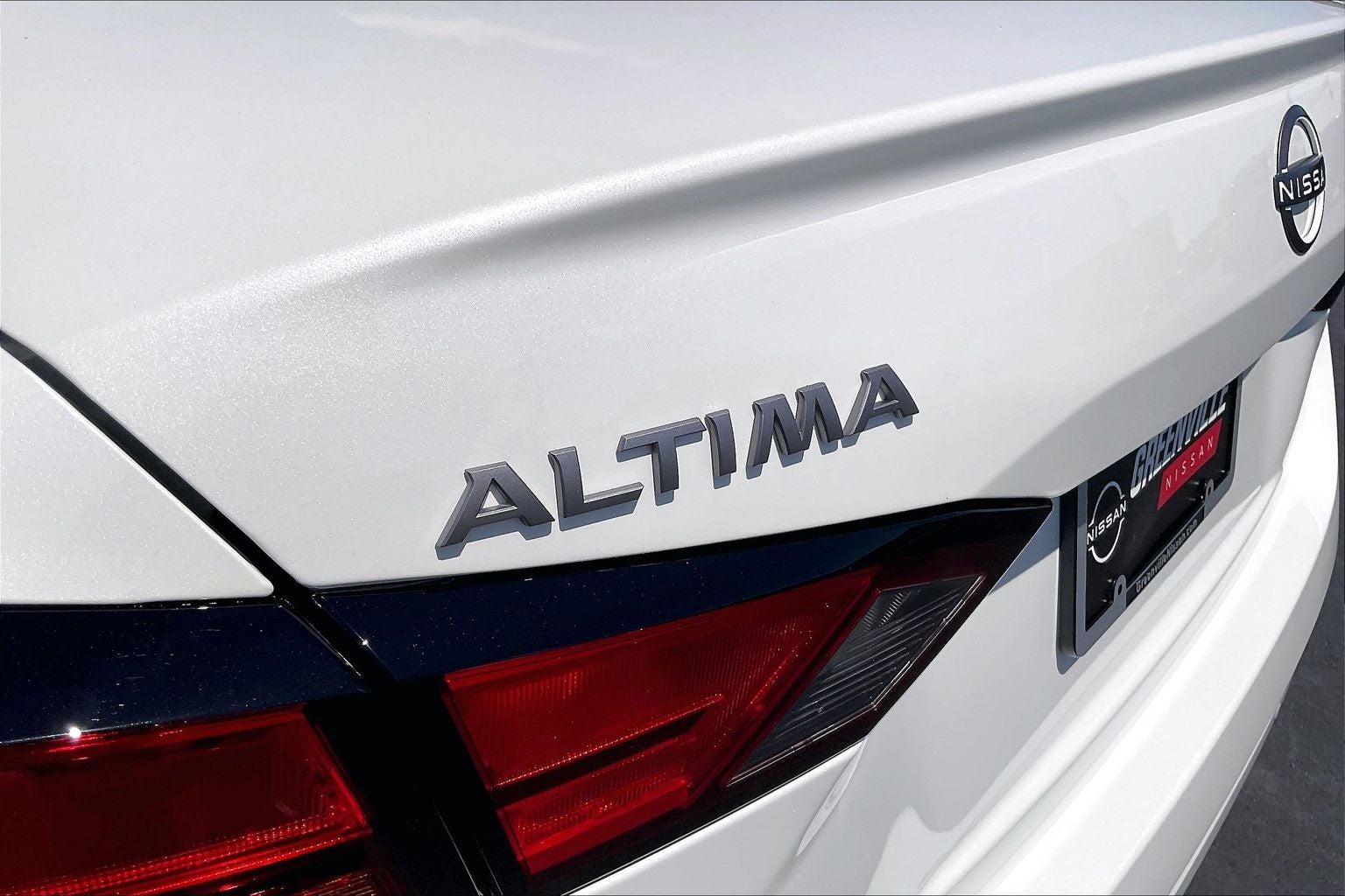 2026 Nissan Altima SR