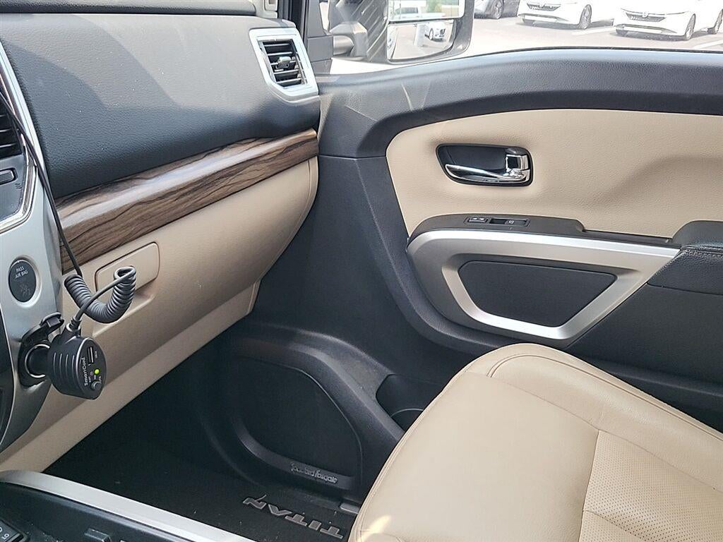 2018 Nissan Titan SL