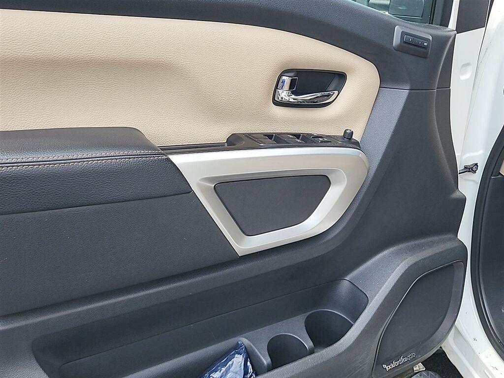 2018 Nissan Titan SL