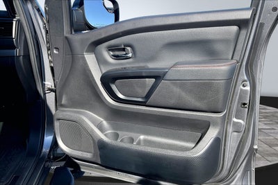 2024 Nissan Titan PRO-4X