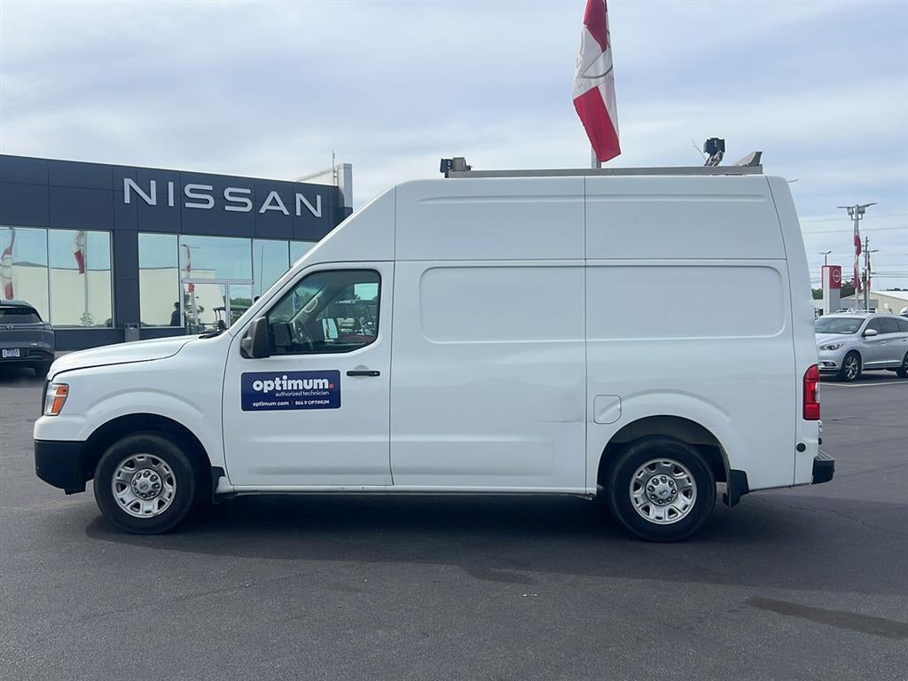 2021 Nissan NV Cargo SV