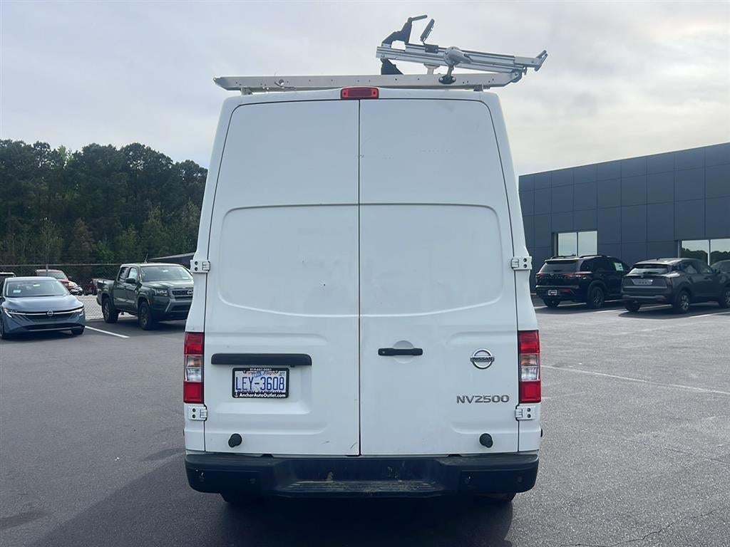 2021 Nissan NV Cargo SV