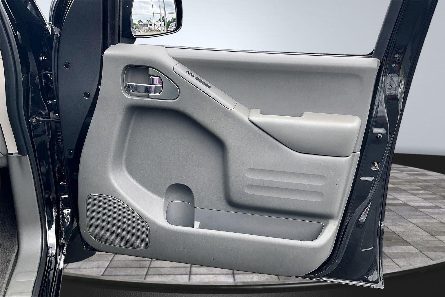 2021 Nissan Frontier SV