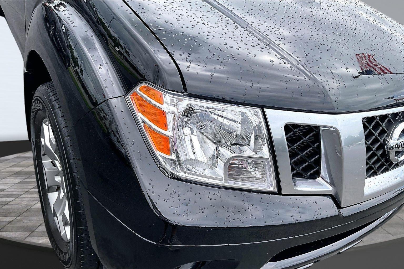 2021 Nissan Frontier SV