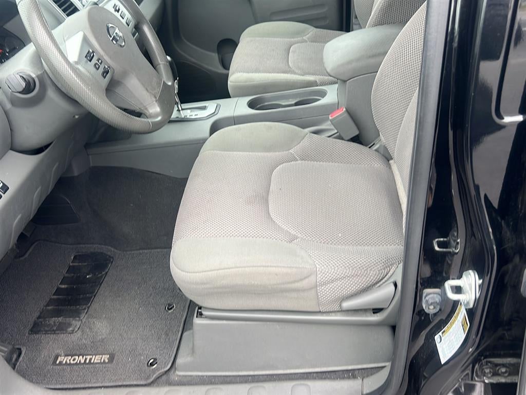 2021 Nissan Frontier SV