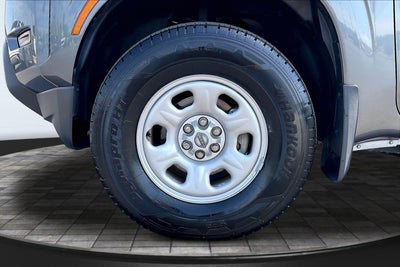 2022 Nissan Frontier S