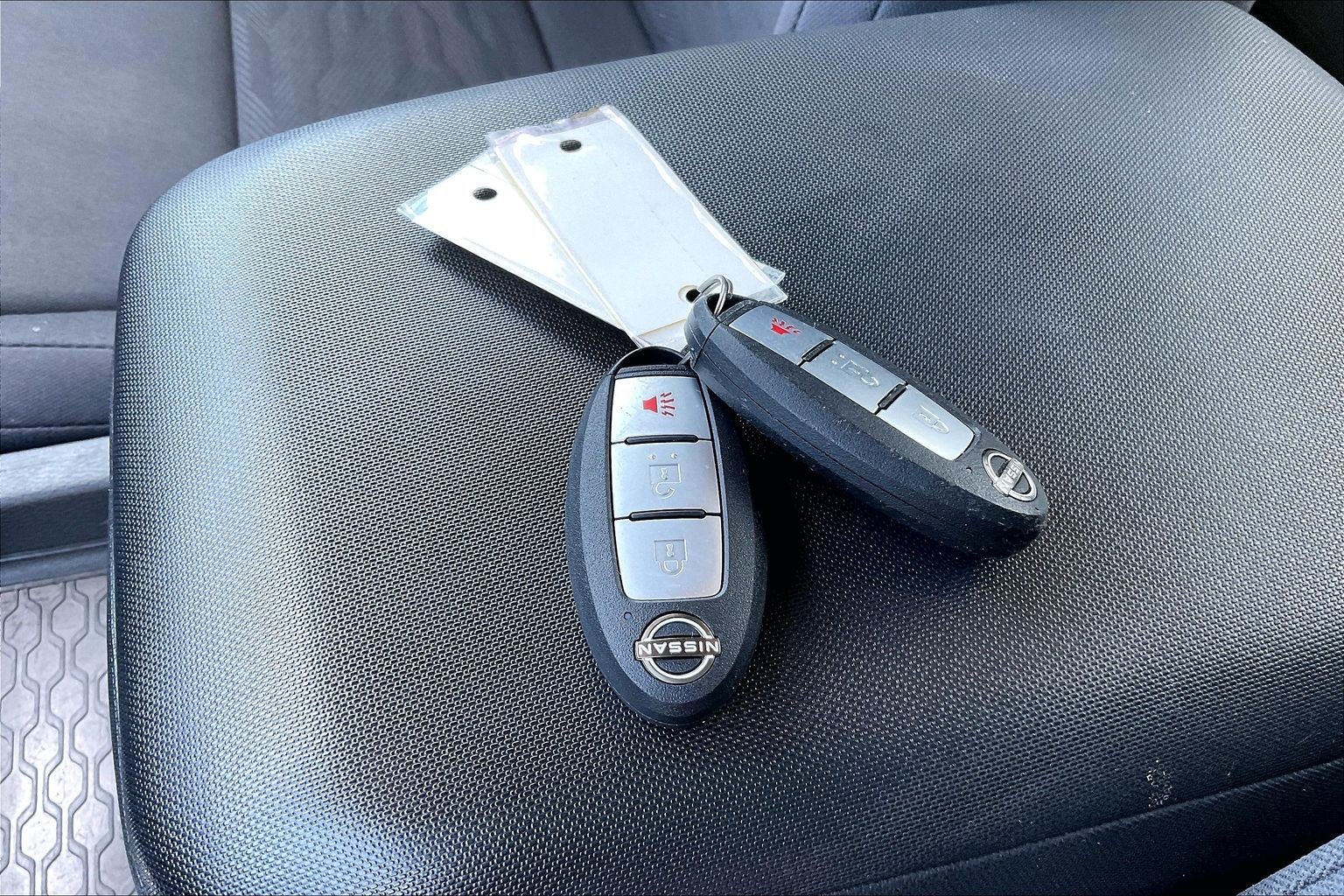 2022 Nissan Frontier S