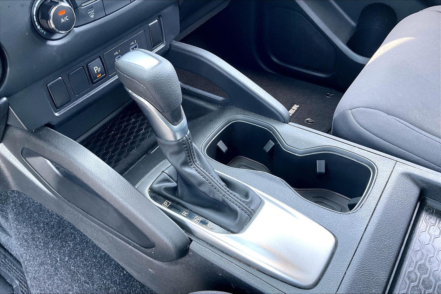 2022 Nissan Frontier S