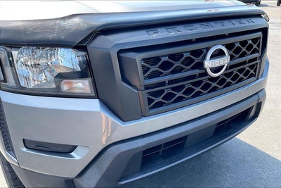 2022 Nissan Frontier S
