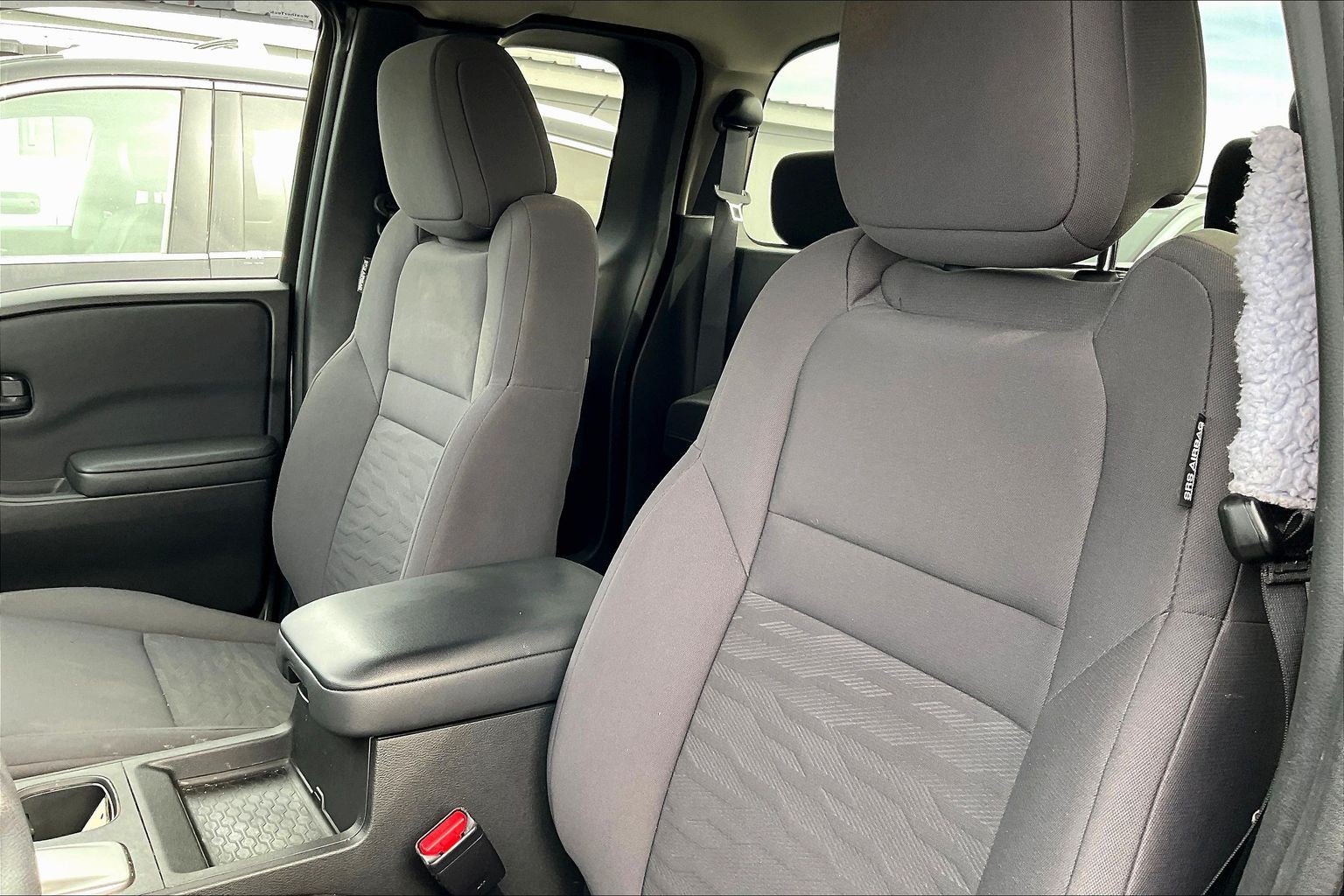 2022 Nissan Frontier S