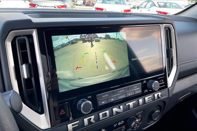 2025 Nissan Frontier SV