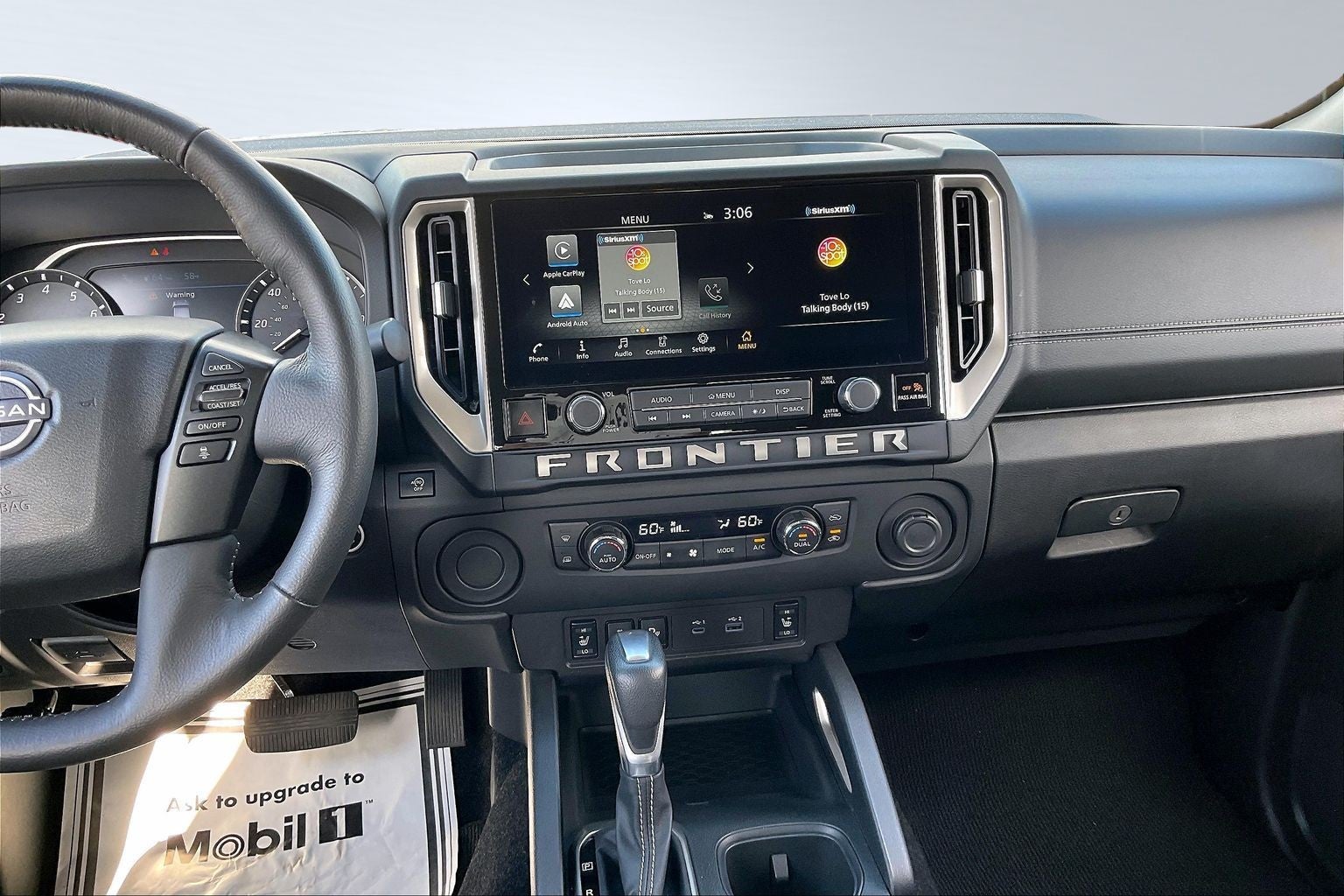 2025 Nissan Frontier SV