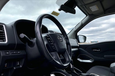 2024 Nissan Frontier SV