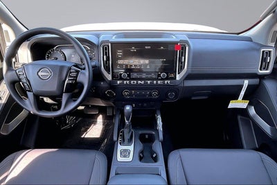 2027 Nissan Frontier SV