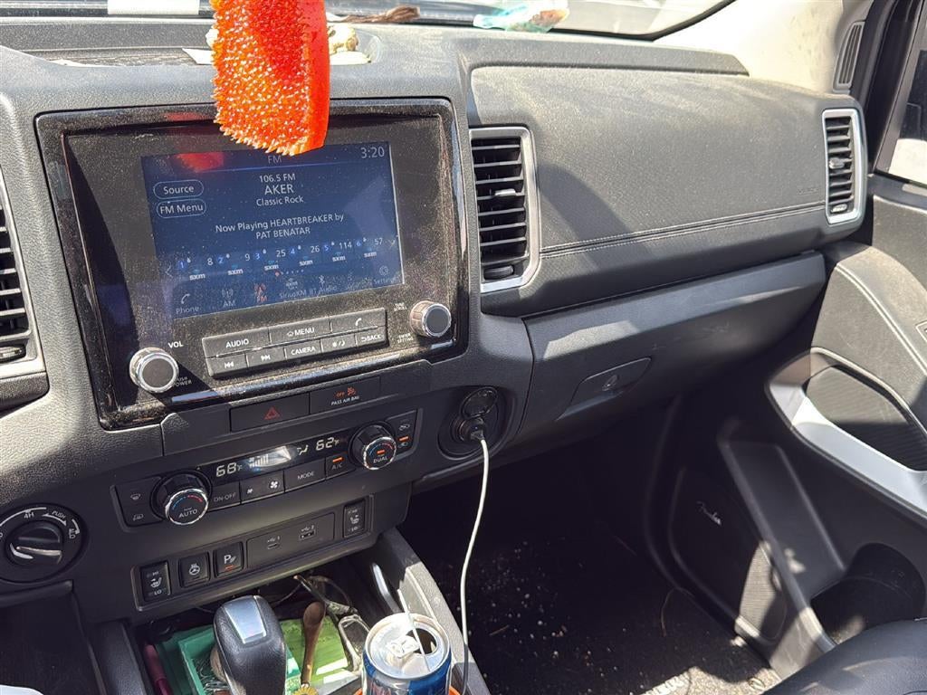 2022 Nissan FRONTIER SV