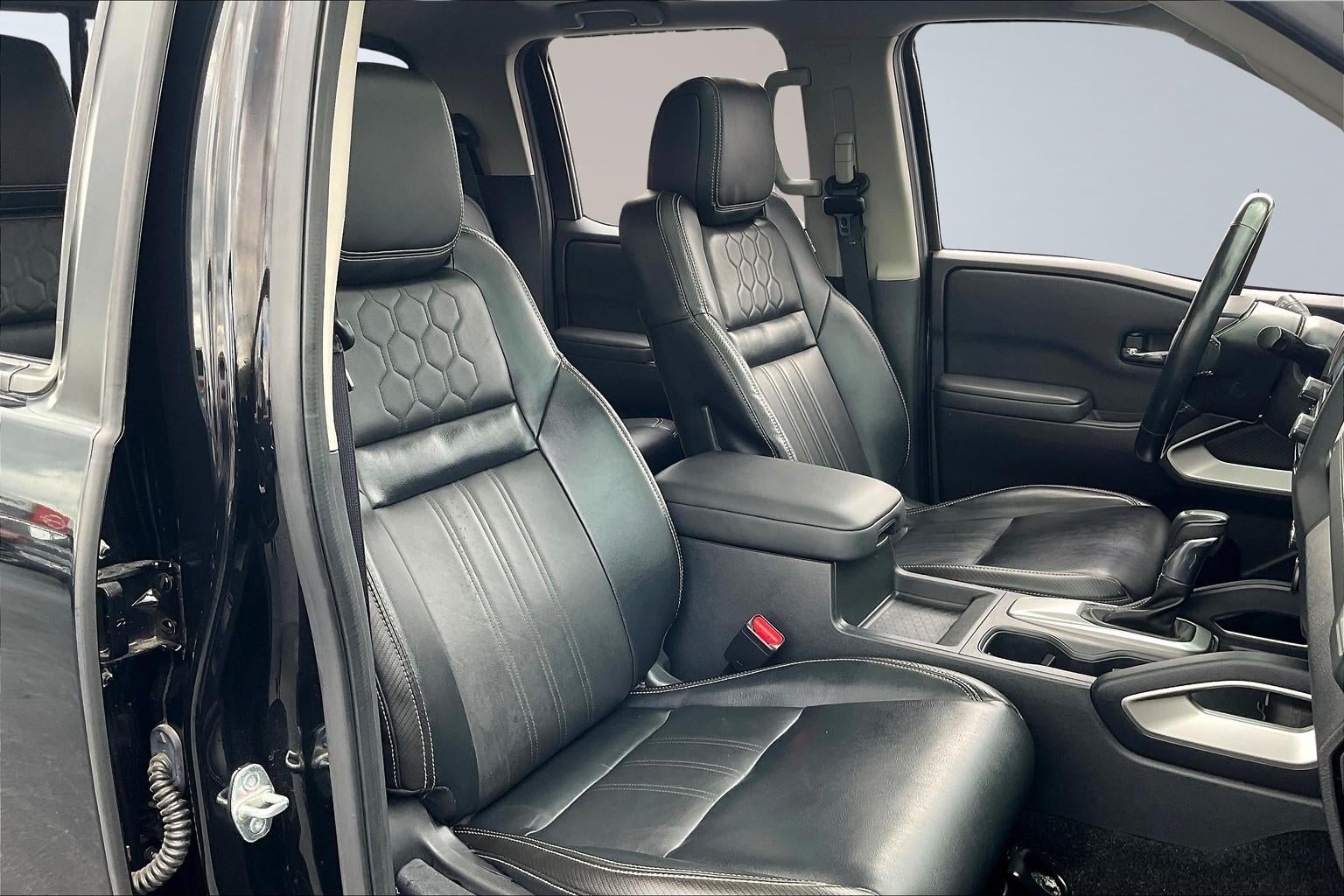 2022 Nissan FRONTIER SV