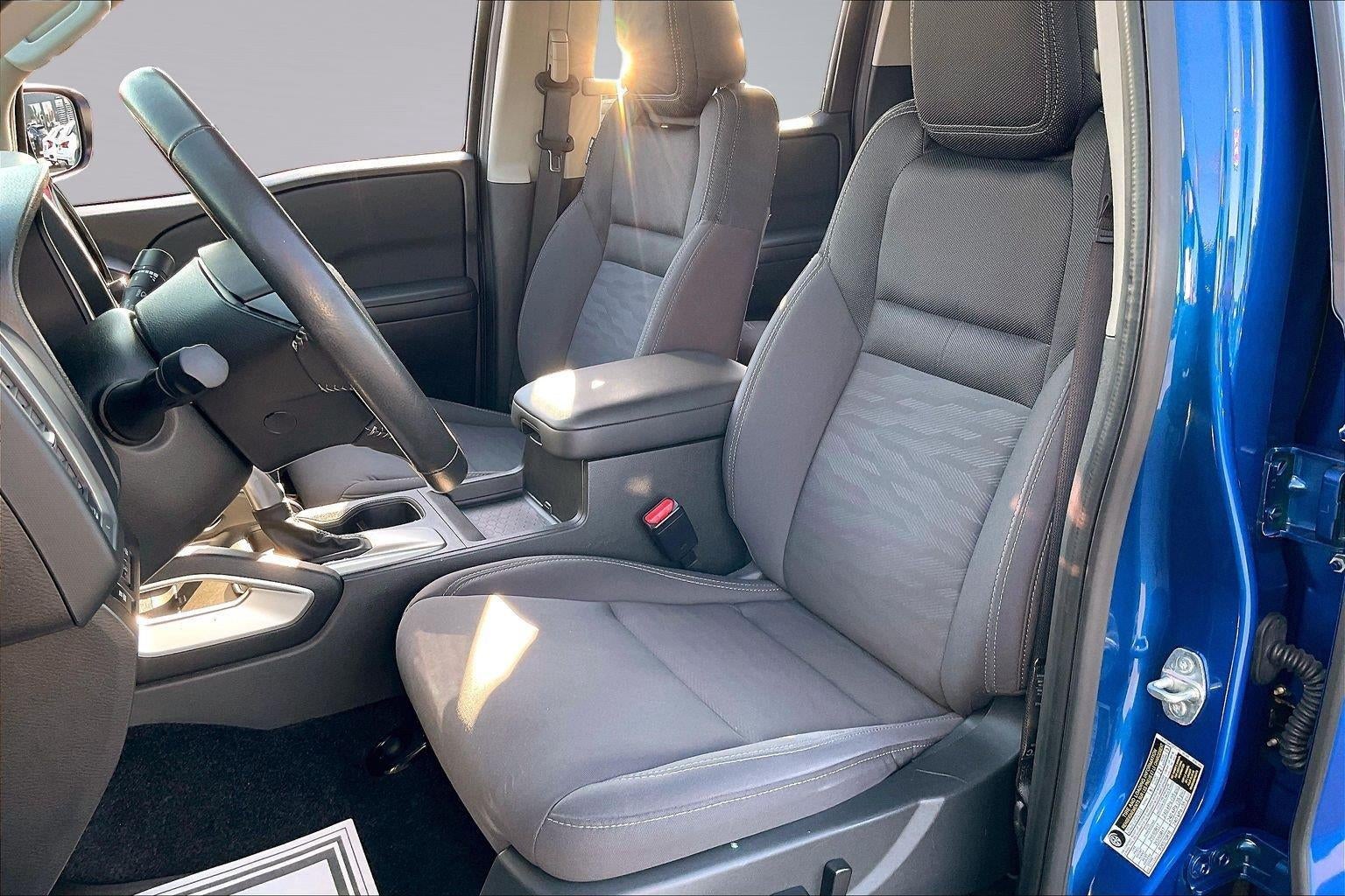 2024 Nissan Frontier SV
