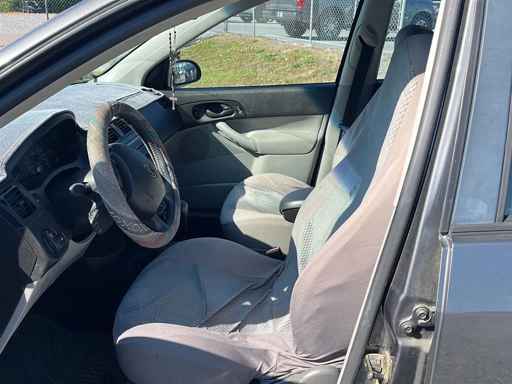 2005 Ford Focus S