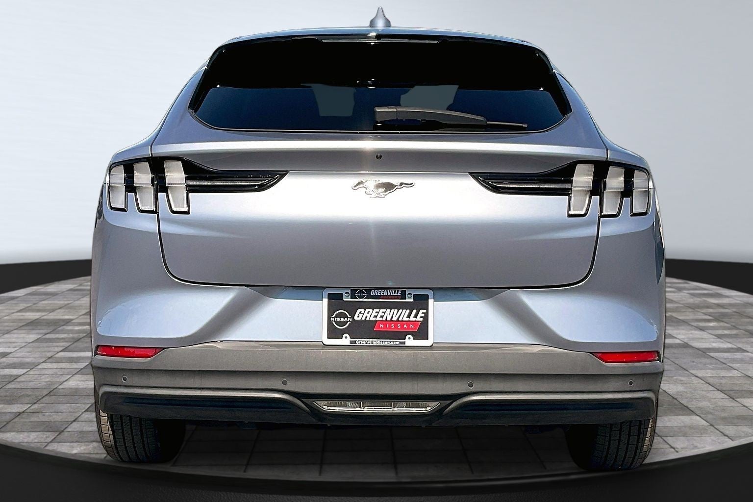 2022 Ford Mustang Mach-E Select