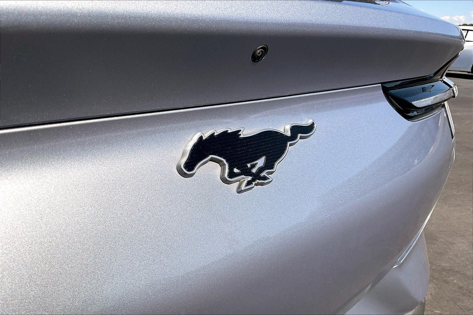 2022 Ford Mustang Mach-E Select