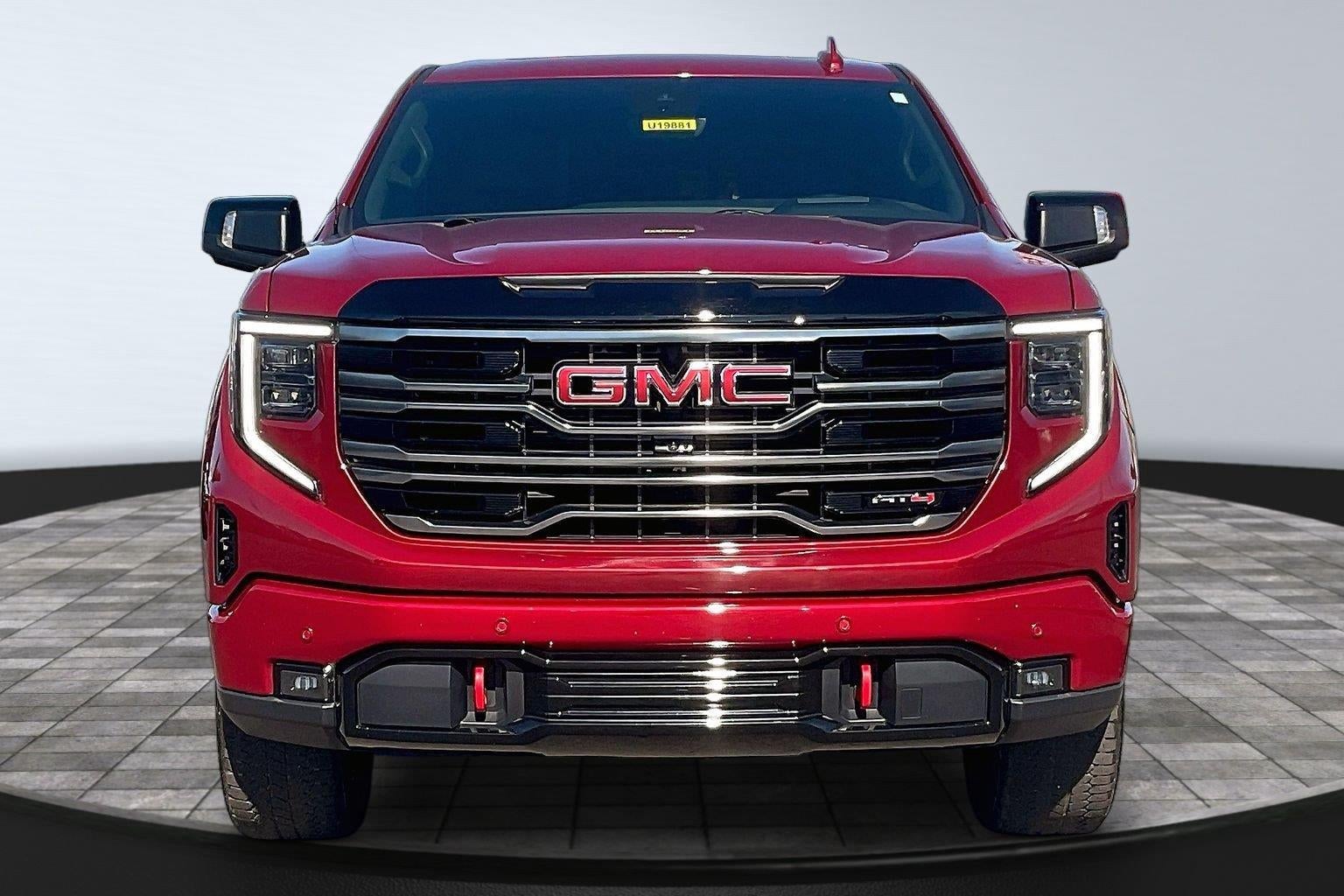 2025 GMC Sierra 1500 AT4