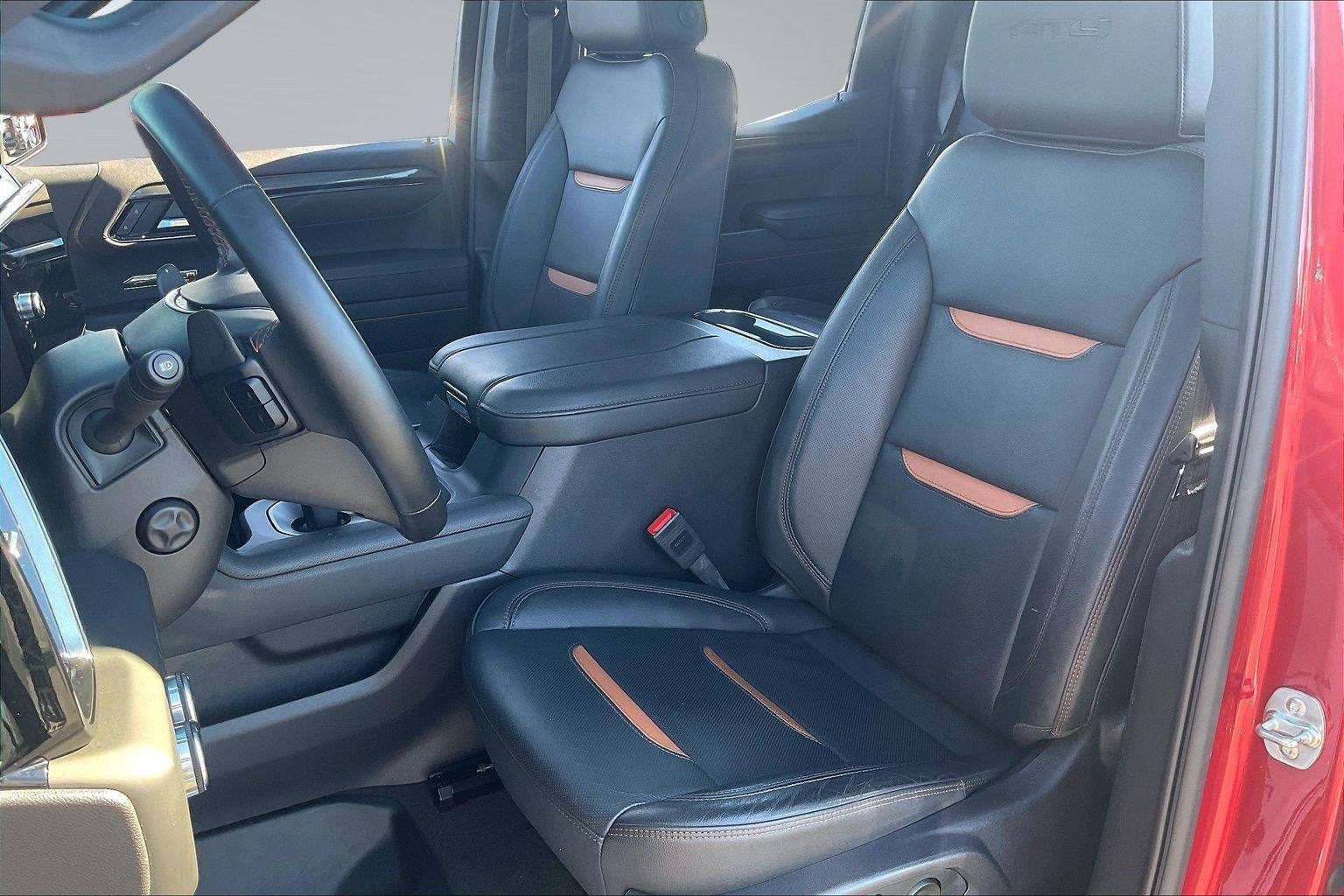 2025 GMC Sierra 1500 AT4