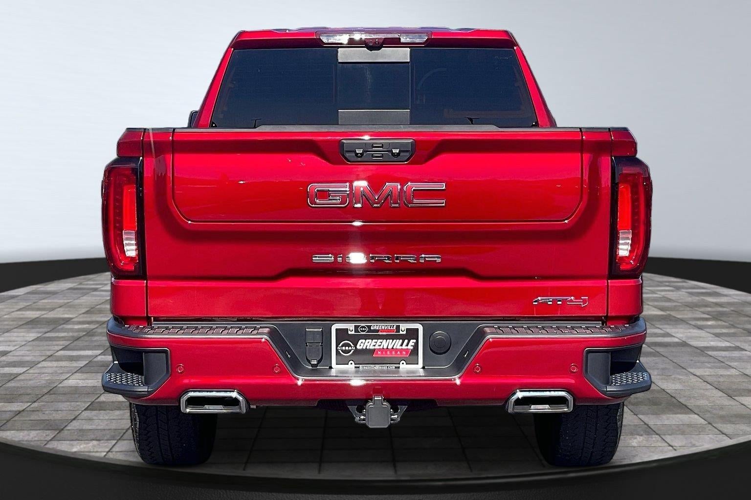 2025 GMC Sierra 1500 AT4