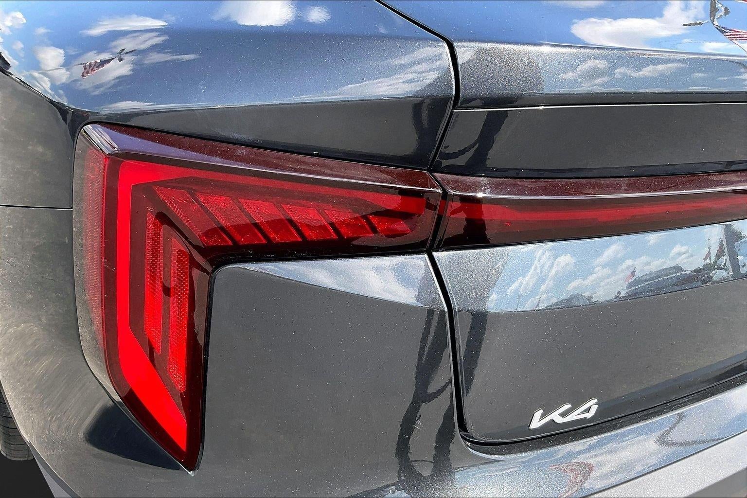 2025 Kia K4 EX